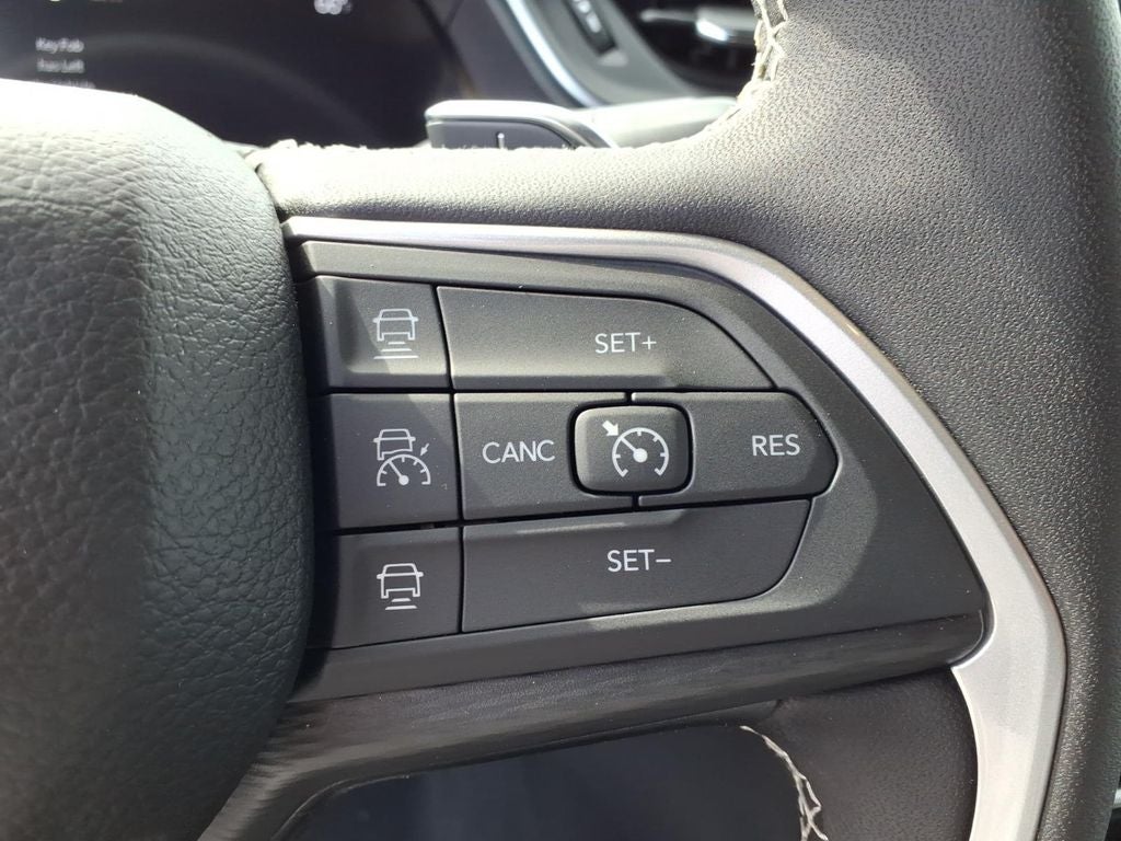 2026 Jeep Grand Cherokee GRAND CHEROKEE LAREDO 4X4
