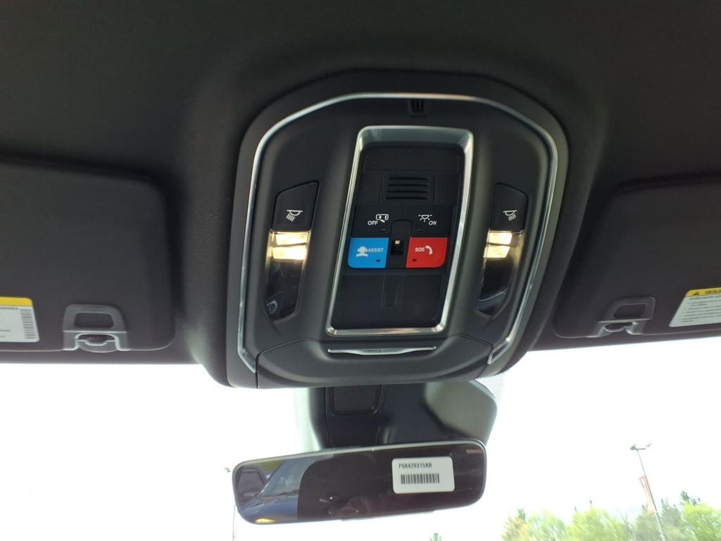 2026 Jeep Grand Cherokee GRAND CHEROKEE LAREDO 4X4