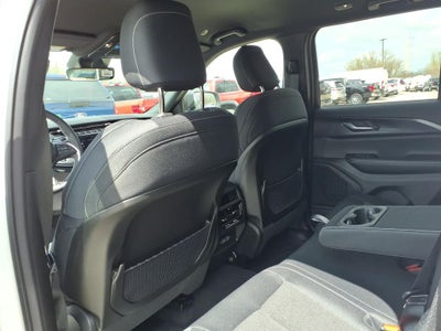 2026 Jeep Grand Cherokee GRAND CHEROKEE LAREDO 4X4