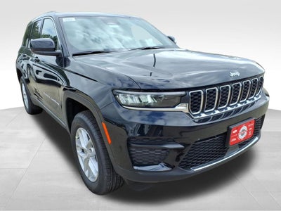 2025 Jeep Grand Cherokee GRAND CHEROKEE LAREDO X 4X4
