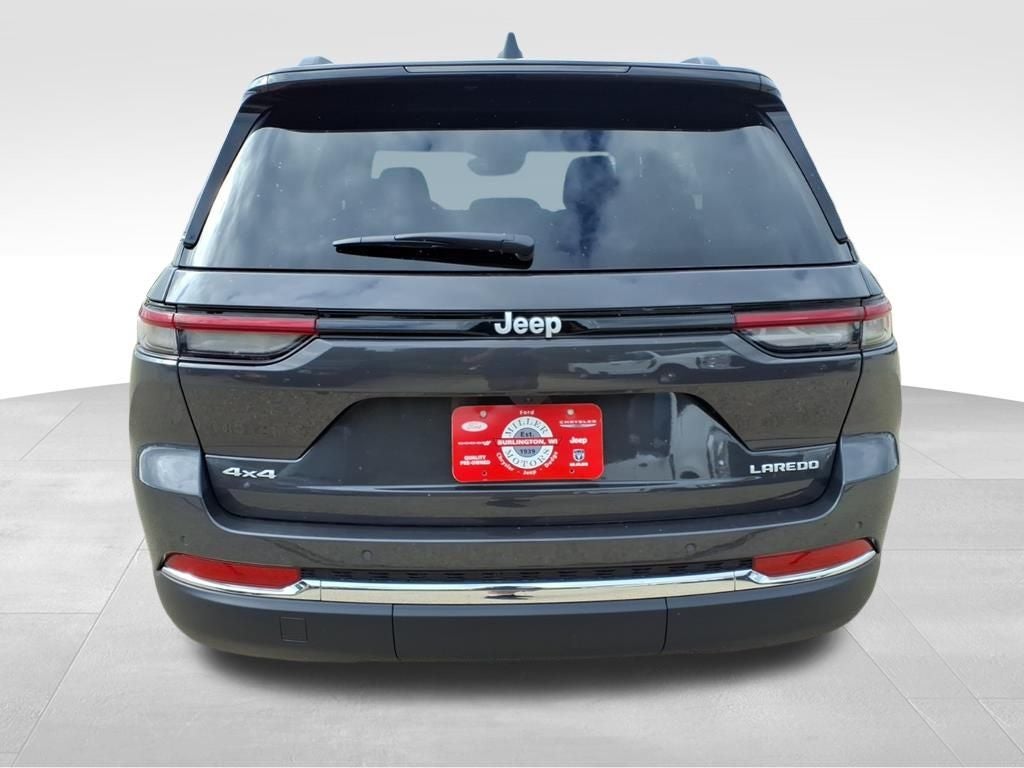 2025 Jeep Grand Cherokee GRAND CHEROKEE LAREDO X 4X4