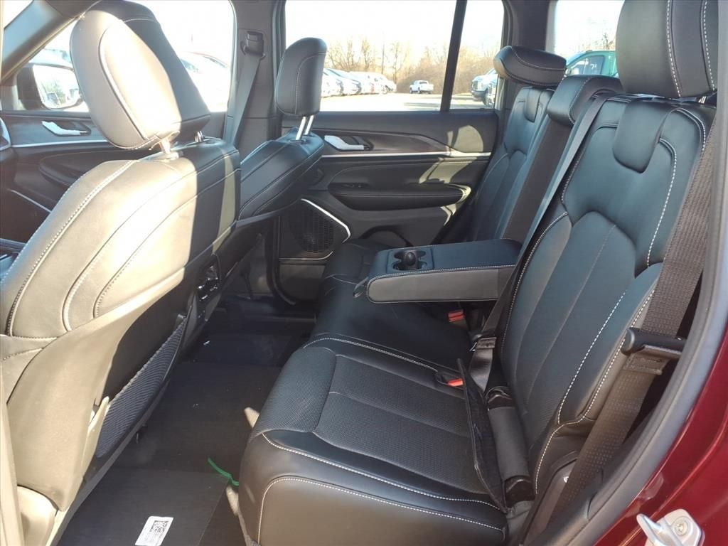 2026 Jeep Grand Cherokee GRAND CHEROKEE LIMITED RESERVE 4X4