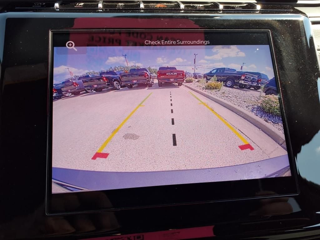 2025 Jeep Grand Cherokee GRAND CHEROKEE L LAREDO 4X4