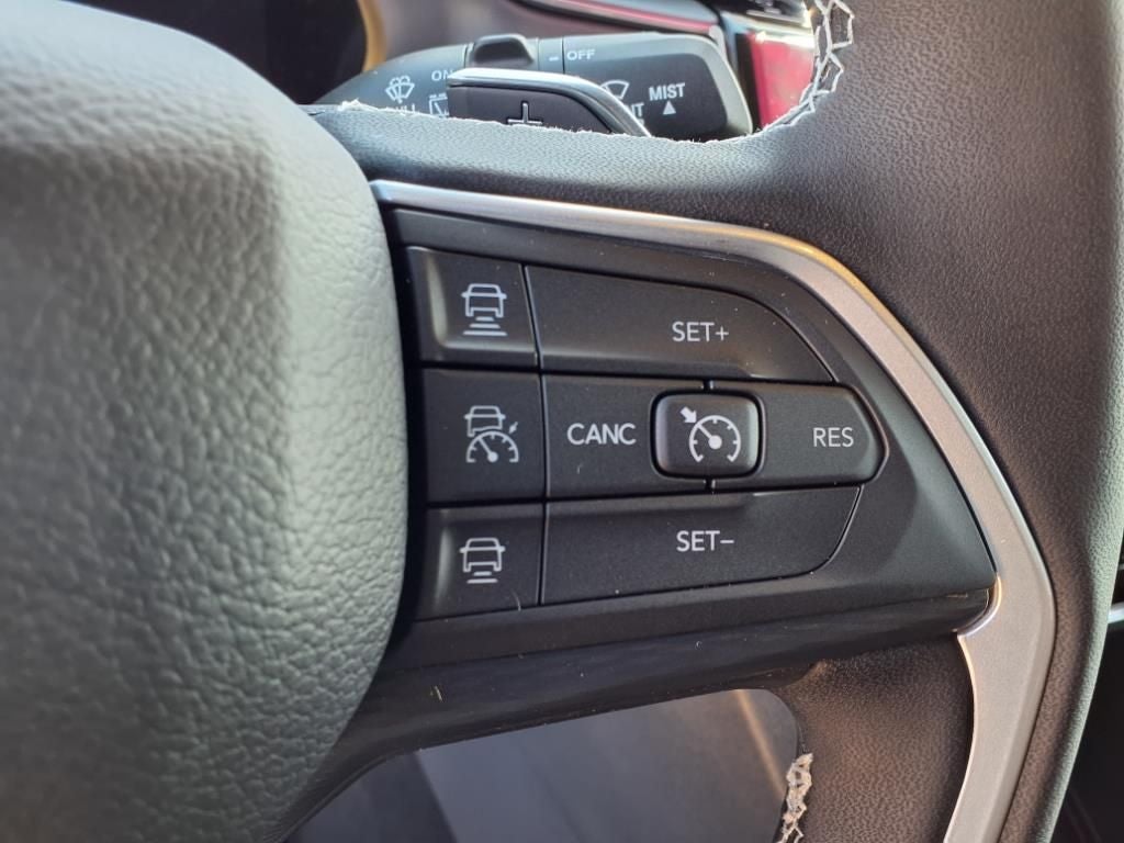 2025 Jeep Grand Cherokee GRAND CHEROKEE L LAREDO 4X4