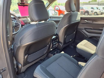 2025 Jeep Grand Cherokee GRAND CHEROKEE L LAREDO 4X4