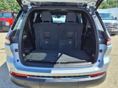 2025 Jeep Grand Cherokee GRAND CHEROKEE L LAREDO 4X4