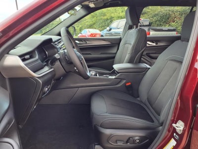 2025 Jeep Grand Cherokee GRAND CHEROKEE L LAREDO 4X4