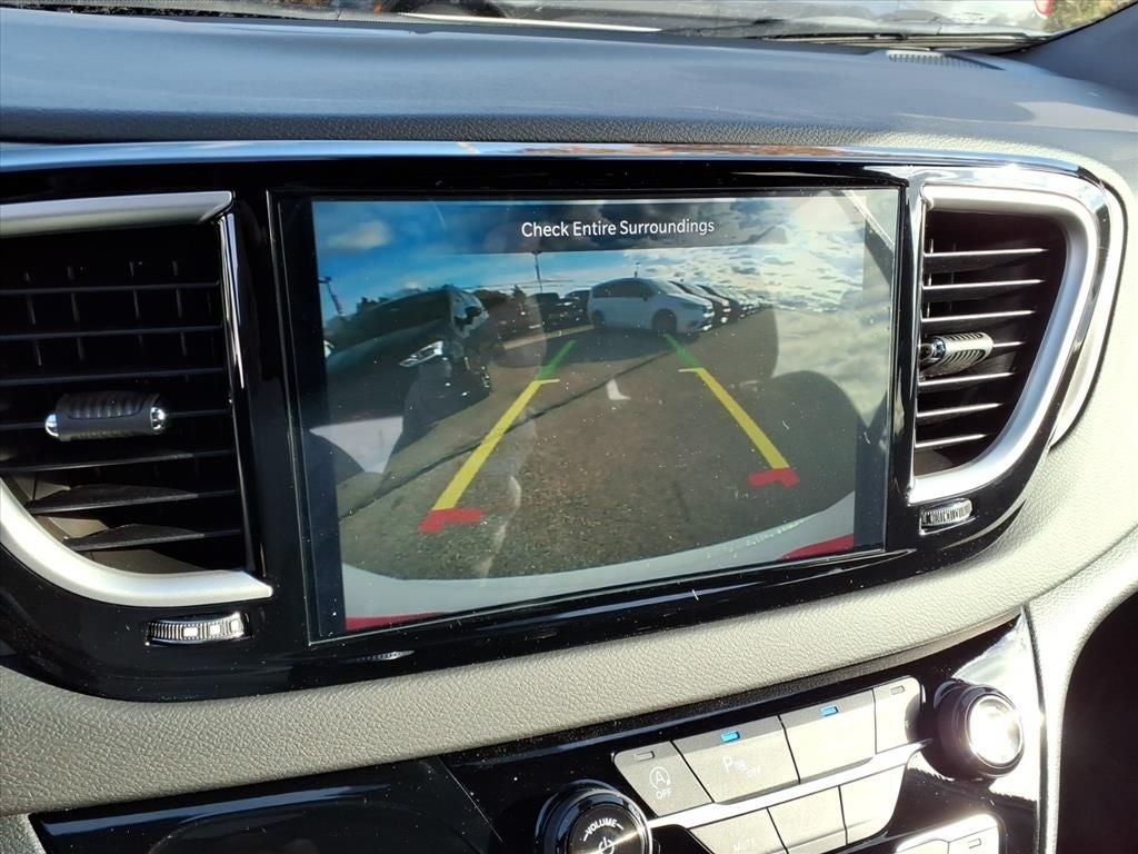 2026 Chrysler Voyager VOYAGER LX