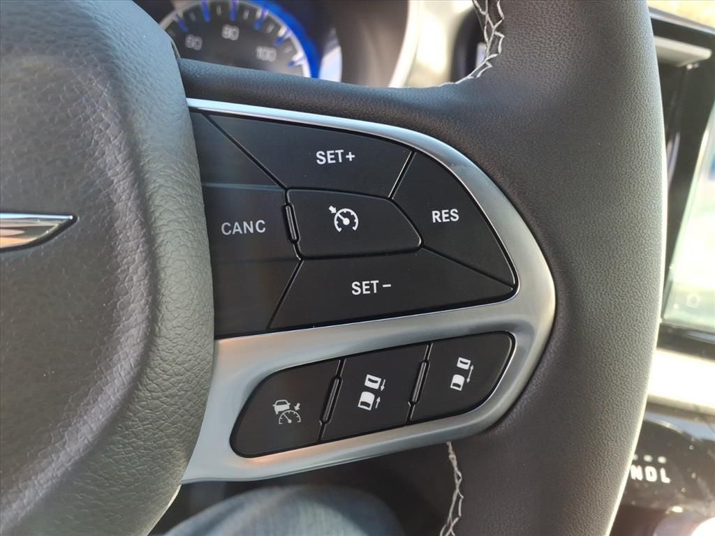 2026 Chrysler Voyager VOYAGER LX