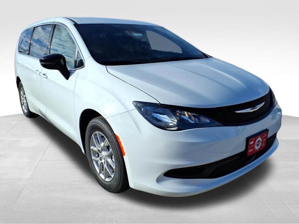 2026 Chrysler Voyager VOYAGER LX