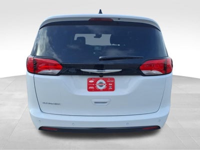 2026 Chrysler Voyager VOYAGER LX