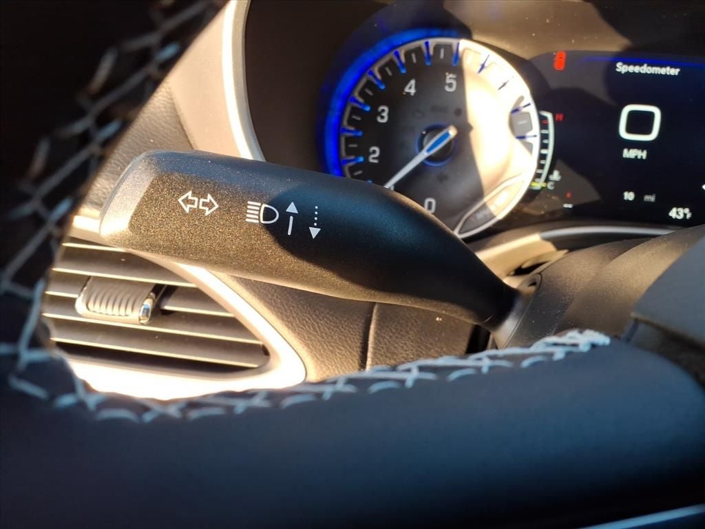 2026 Chrysler Voyager VOYAGER LX