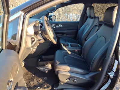 2026 Chrysler Voyager VOYAGER LX