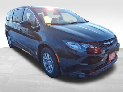 2026 Chrysler Voyager VOYAGER LX