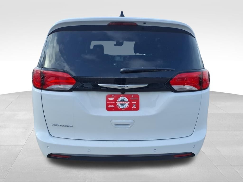 2026 Chrysler Voyager VOYAGER LX