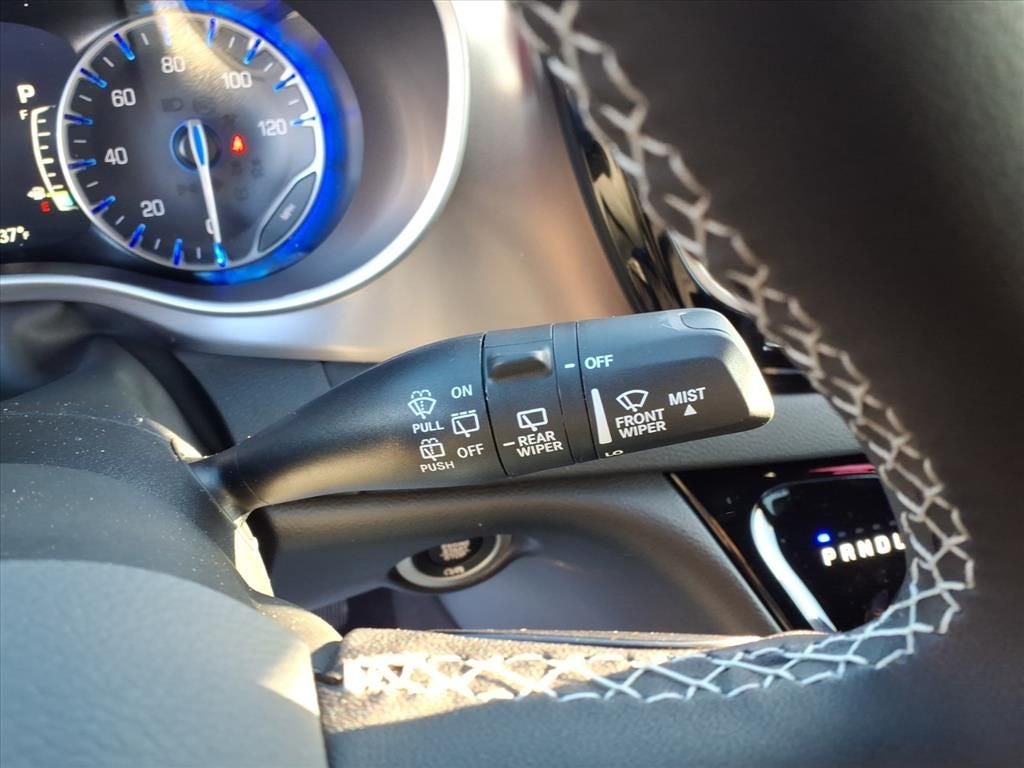 2026 Chrysler Voyager VOYAGER LX