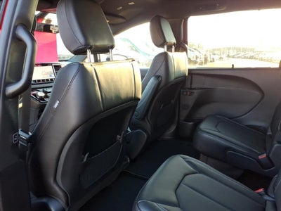 2026 Chrysler Voyager VOYAGER LX