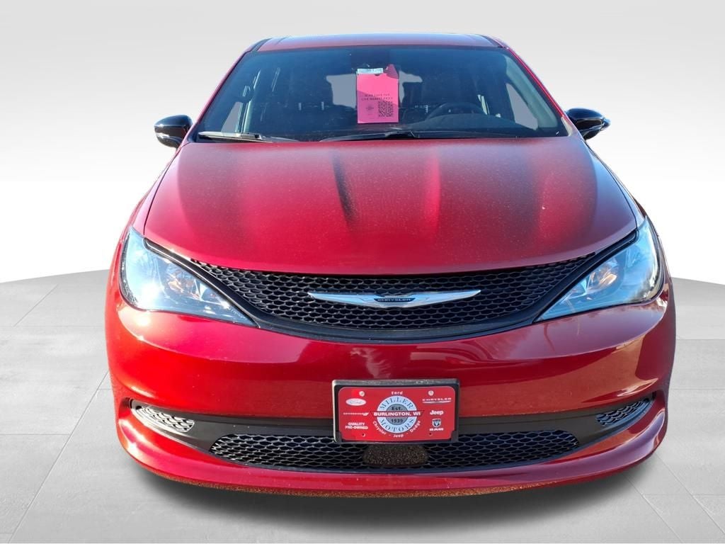 2026 Chrysler Voyager VOYAGER LX