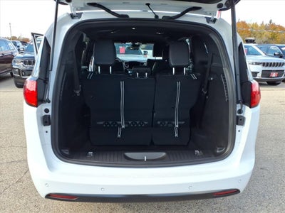 2026 Chrysler Voyager VOYAGER LX