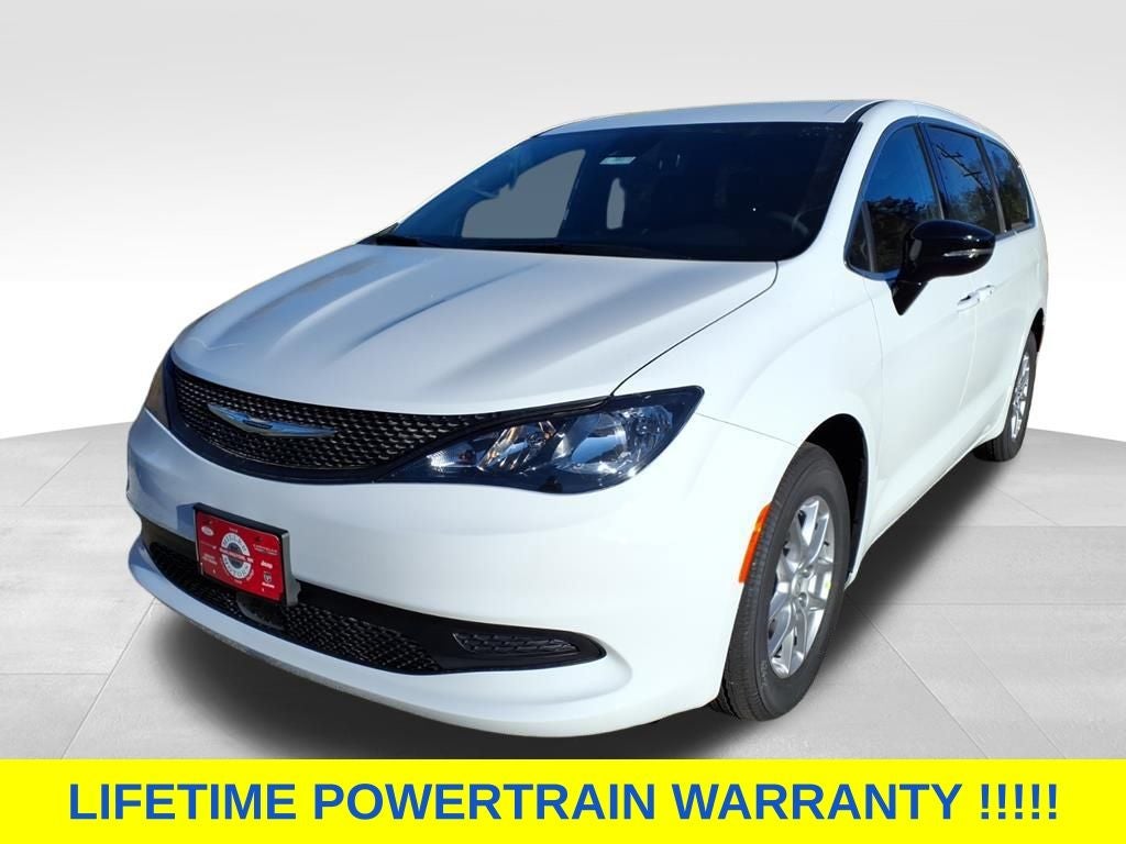 2026 Chrysler Voyager VOYAGER LX