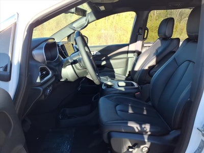 2026 Chrysler Voyager VOYAGER LX