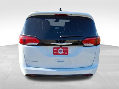 2026 Chrysler Voyager VOYAGER LX