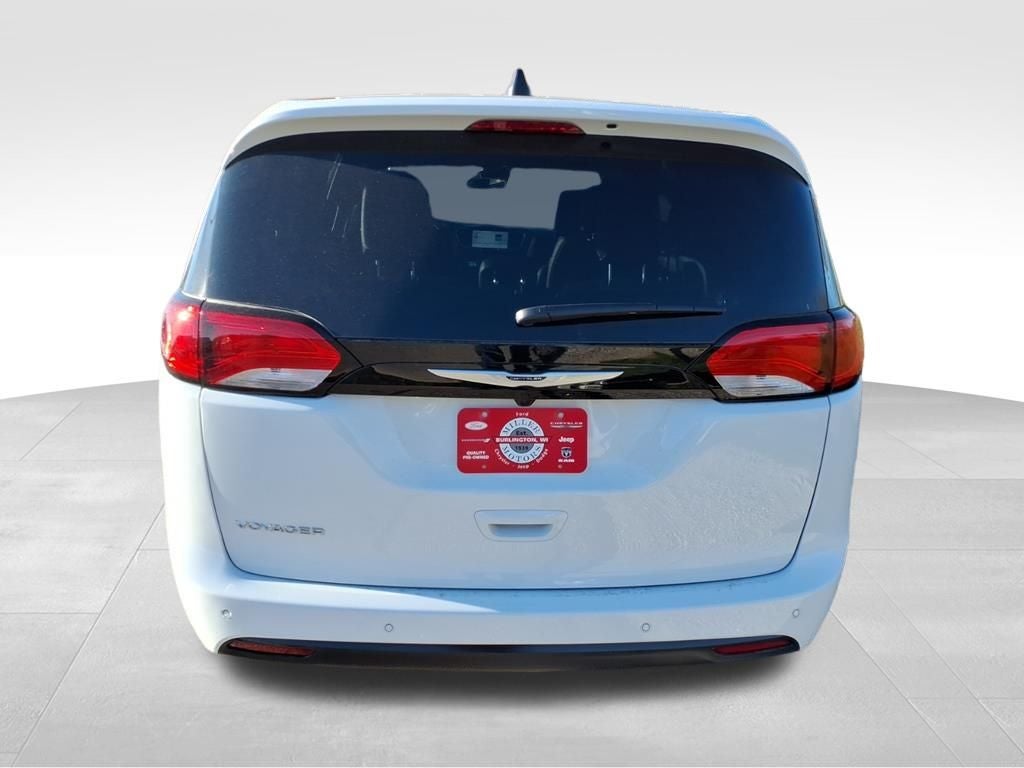 2026 Chrysler Voyager VOYAGER LX