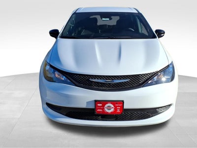 2026 Chrysler Voyager VOYAGER LX