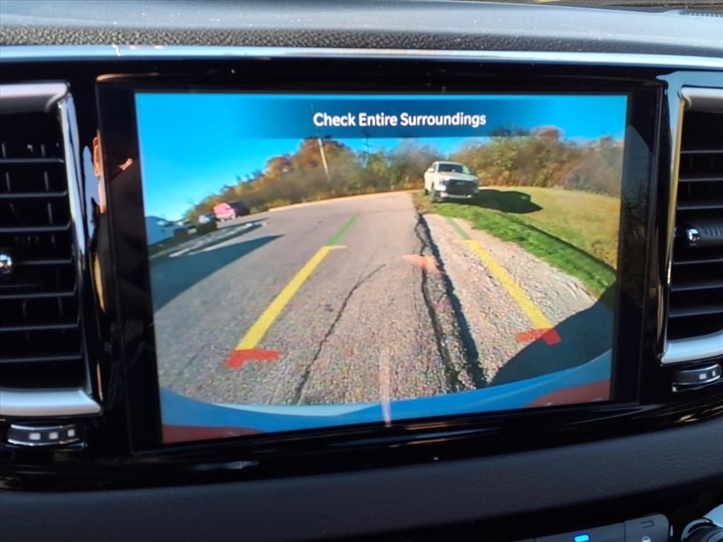 2026 Chrysler Voyager VOYAGER LX