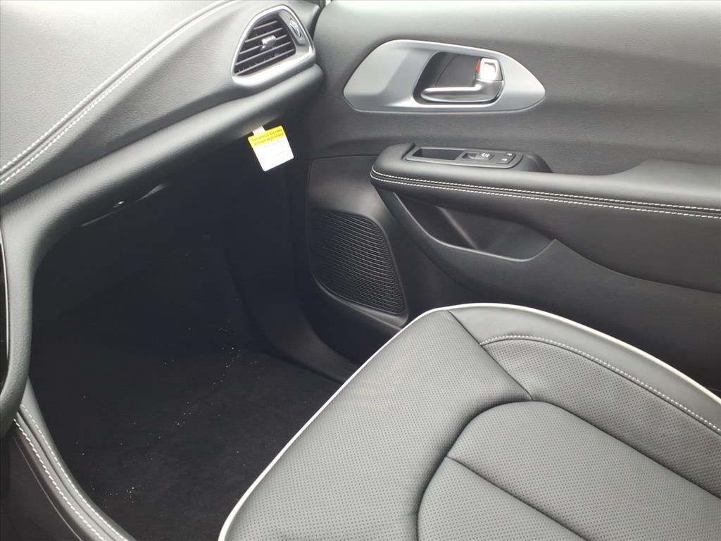 2026 Chrysler Pacifica PACIFICA LIMITED