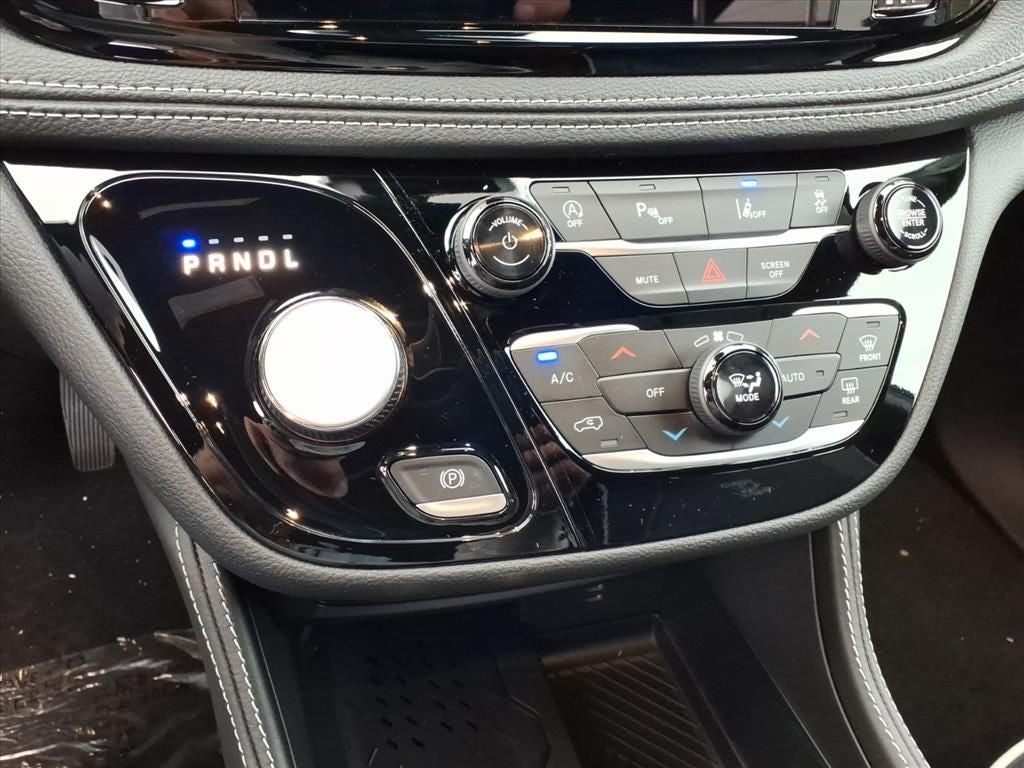 2026 Chrysler Pacifica PACIFICA LIMITED