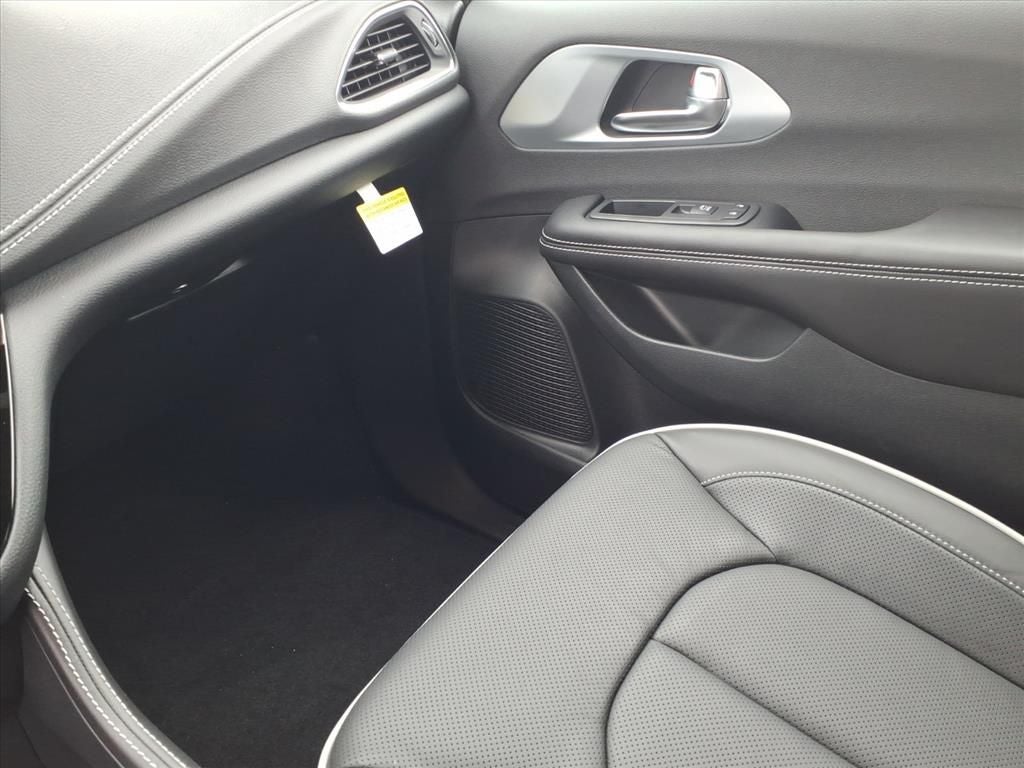 2026 Chrysler Pacifica PACIFICA LIMITED