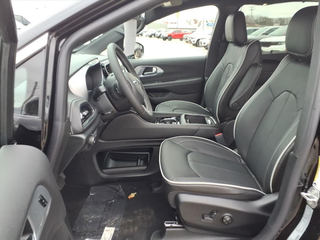 2026 Chrysler Pacifica PACIFICA LIMITED