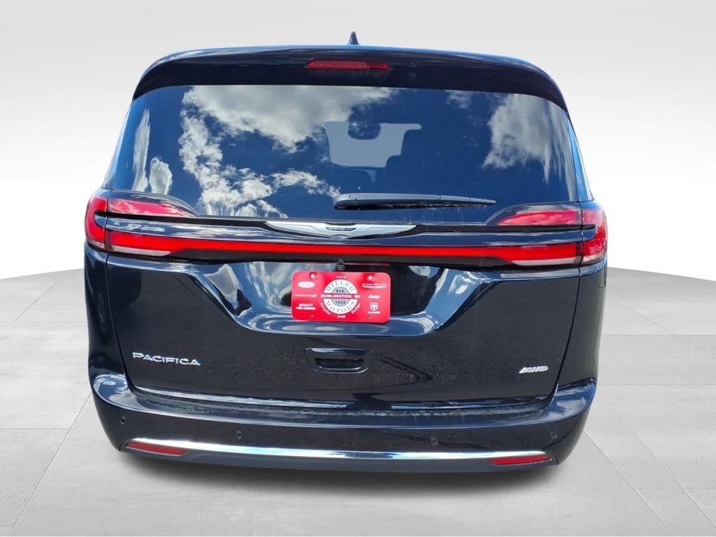 2026 Chrysler Pacifica PACIFICA SELECT AWD