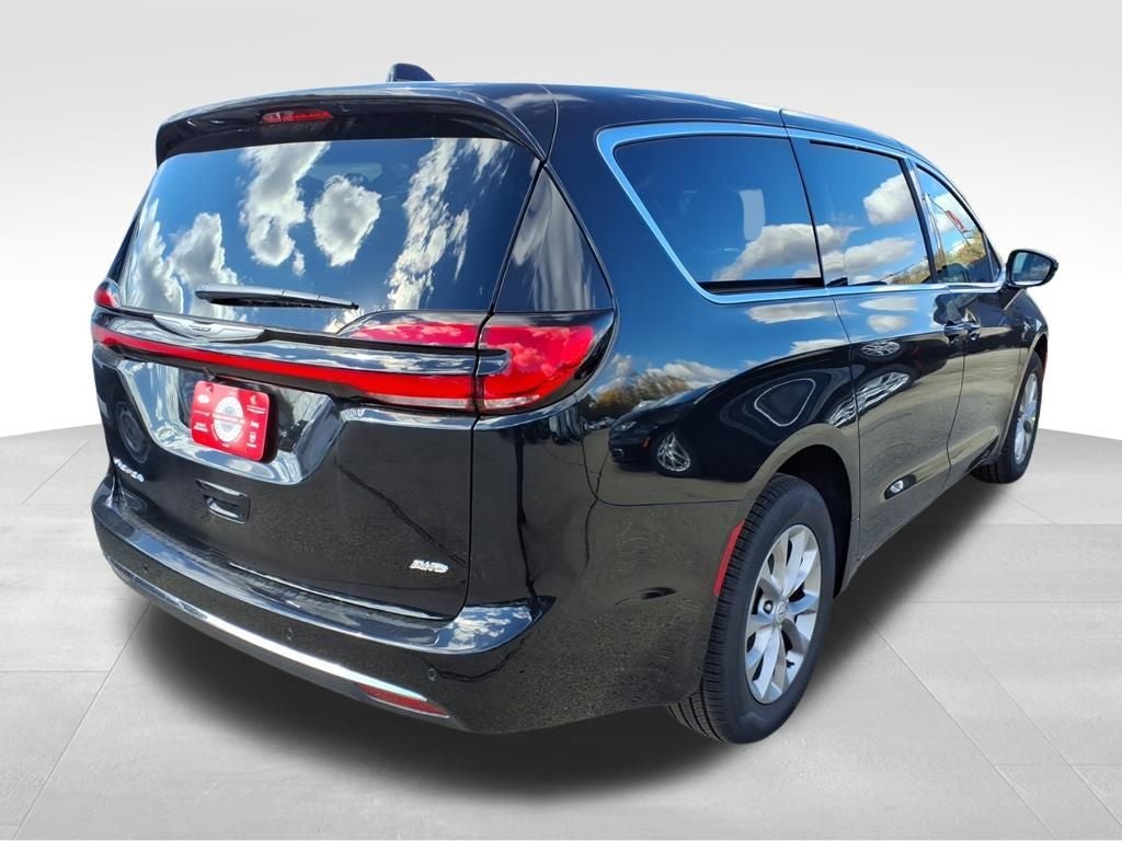 2026 Chrysler Pacifica PACIFICA SELECT AWD