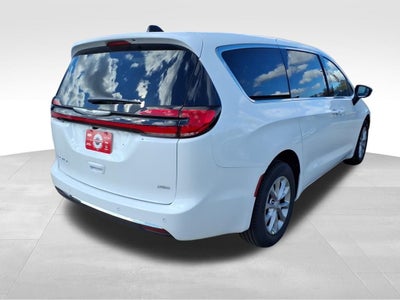2026 Chrysler Pacifica PACIFICA SELECT AWD