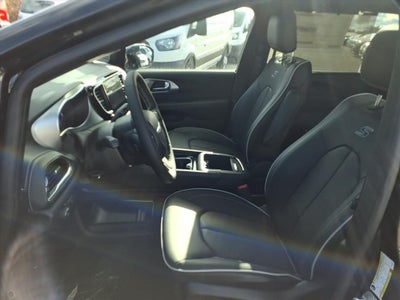 2026 Chrysler Pacifica PACIFICA LIMITED AWD