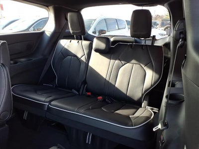 2026 Chrysler Pacifica PACIFICA LIMITED AWD