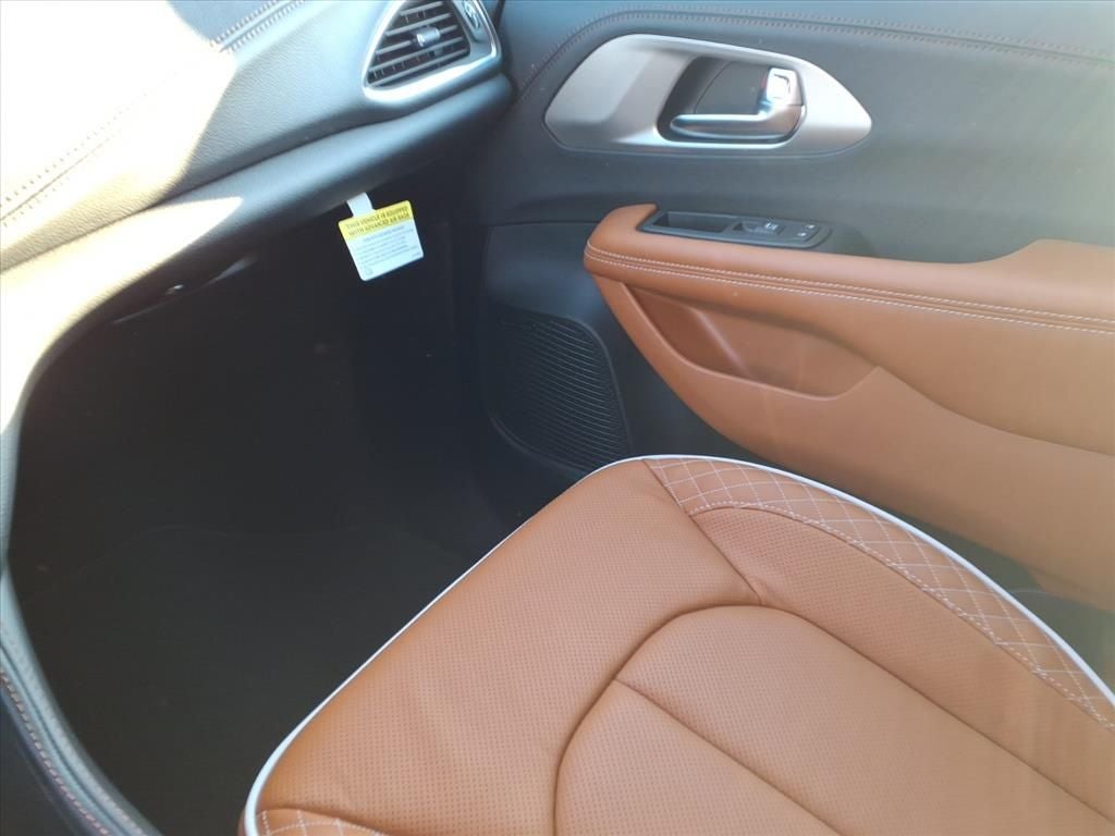 2026 Chrysler Pacifica PACIFICA PINNACLE AWD