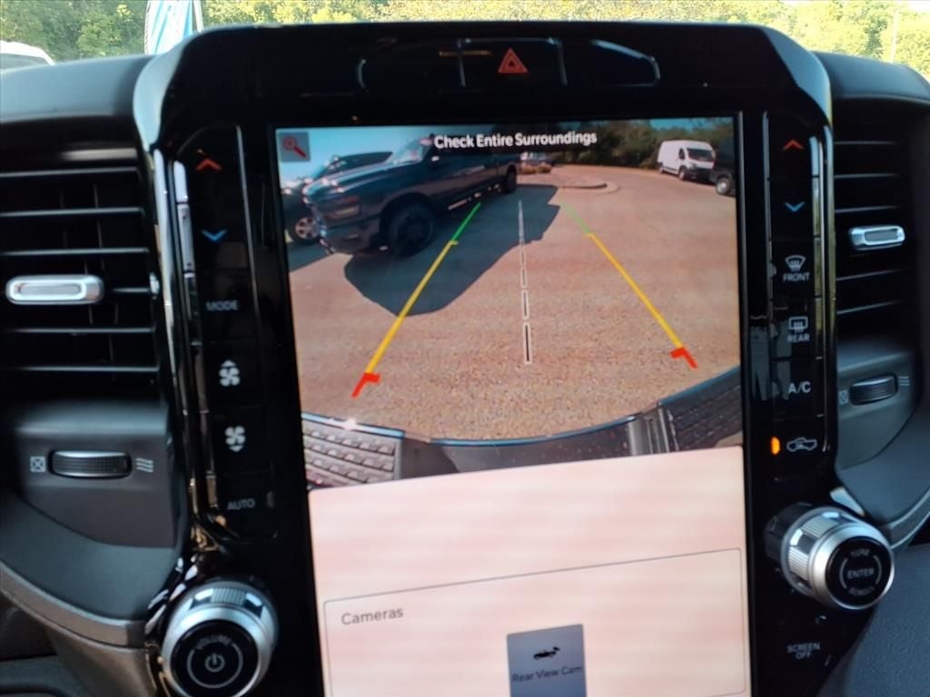 2026 RAM Ram 3500 RAM 3500 TRADESMAN CREW CAB 4X4 6'4' BOX