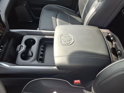 2026 RAM Ram 3500 RAM 3500 LARAMIE MEGA CAB 4X4 6'4' BOX