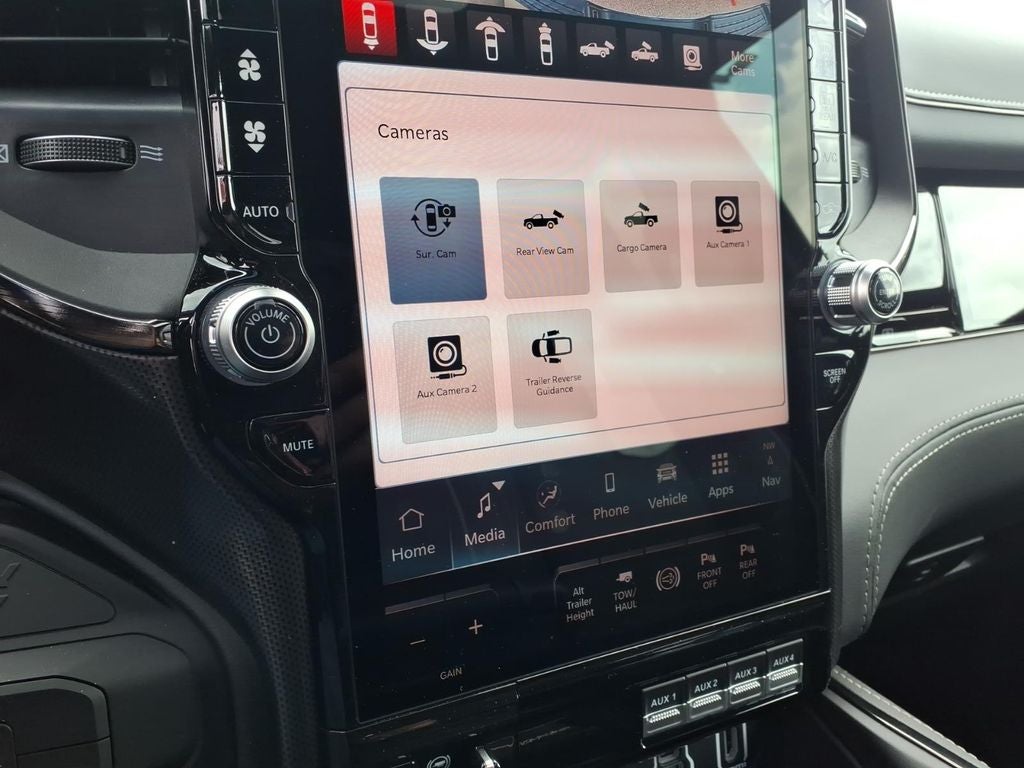 2026 RAM Ram 2500 RAM 2500 LIMITED MEGA CAB 4X4 6'4' BOX