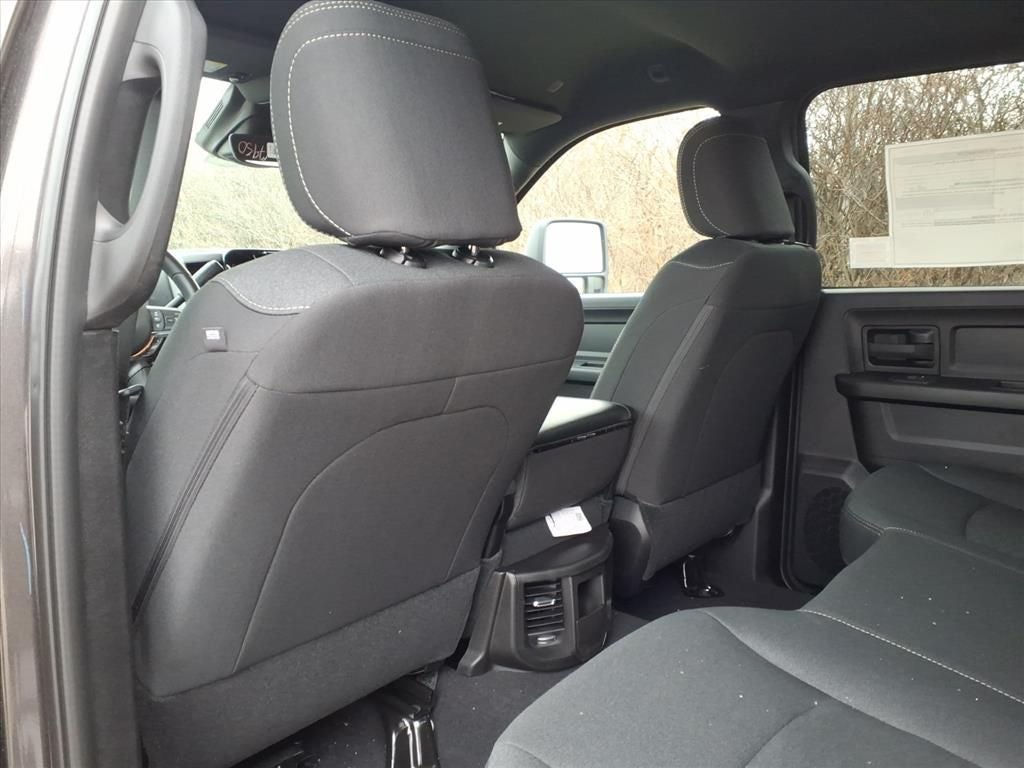 2026 RAM Ram 3500 RAM 3500 TRADESMAN CREW CAB 4X4 8' BOX