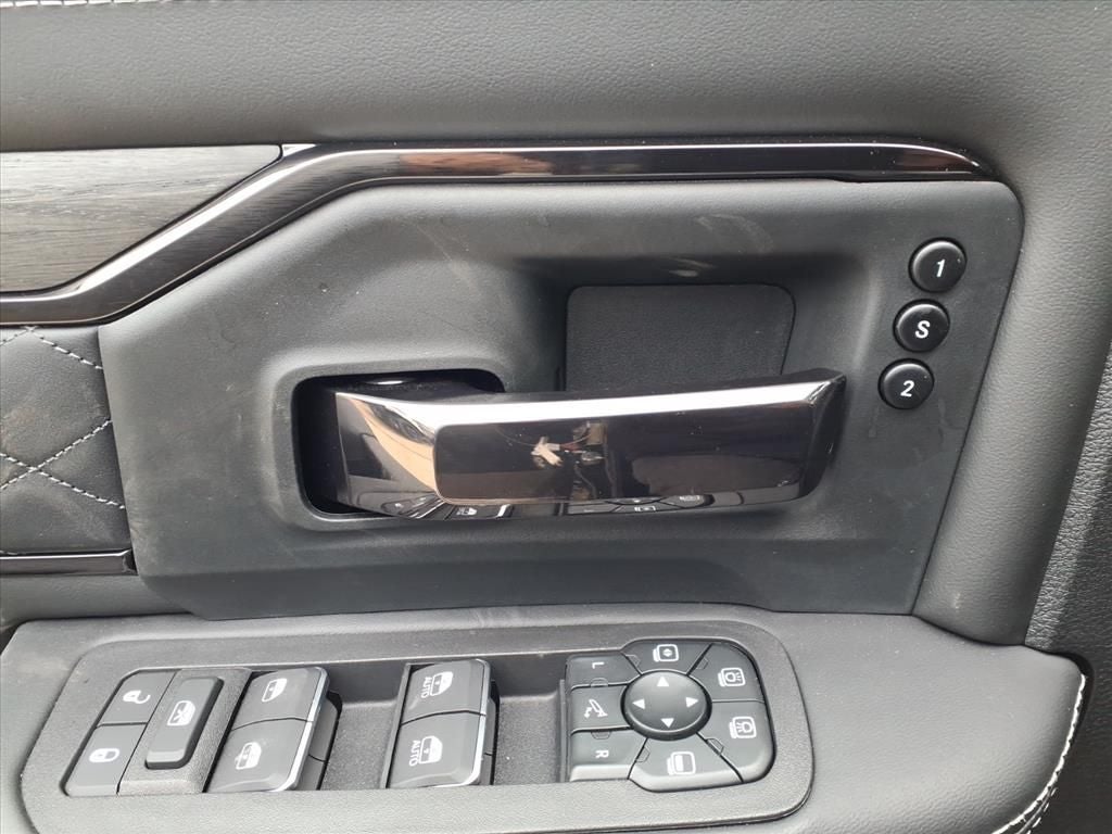 2026 RAM Ram 3500 RAM 3500 LIMITED CREW CAB 4X4 8' BOX