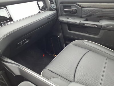 2026 RAM Ram 3500 RAM 3500 LIMITED CREW CAB 4X4 8' BOX