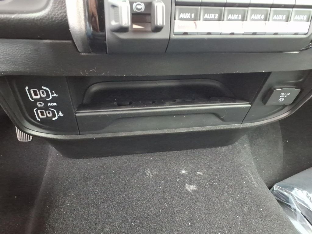 2026 RAM Ram 2500 RAM 2500 TRADESMAN REGULAR CAB 4X4 8' BOX