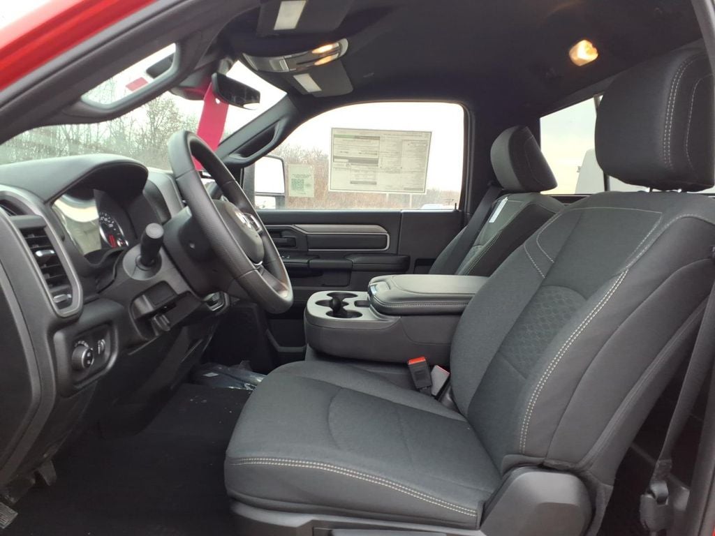 2026 RAM Ram 2500 RAM 2500 TRADESMAN REGULAR CAB 4X4 8' BOX