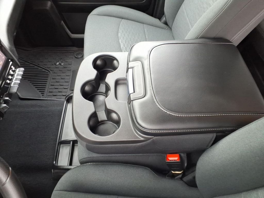 2026 RAM Ram 2500 RAM 2500 BLACK EXPRESS CREW CAB 4X4 6'4' BOX