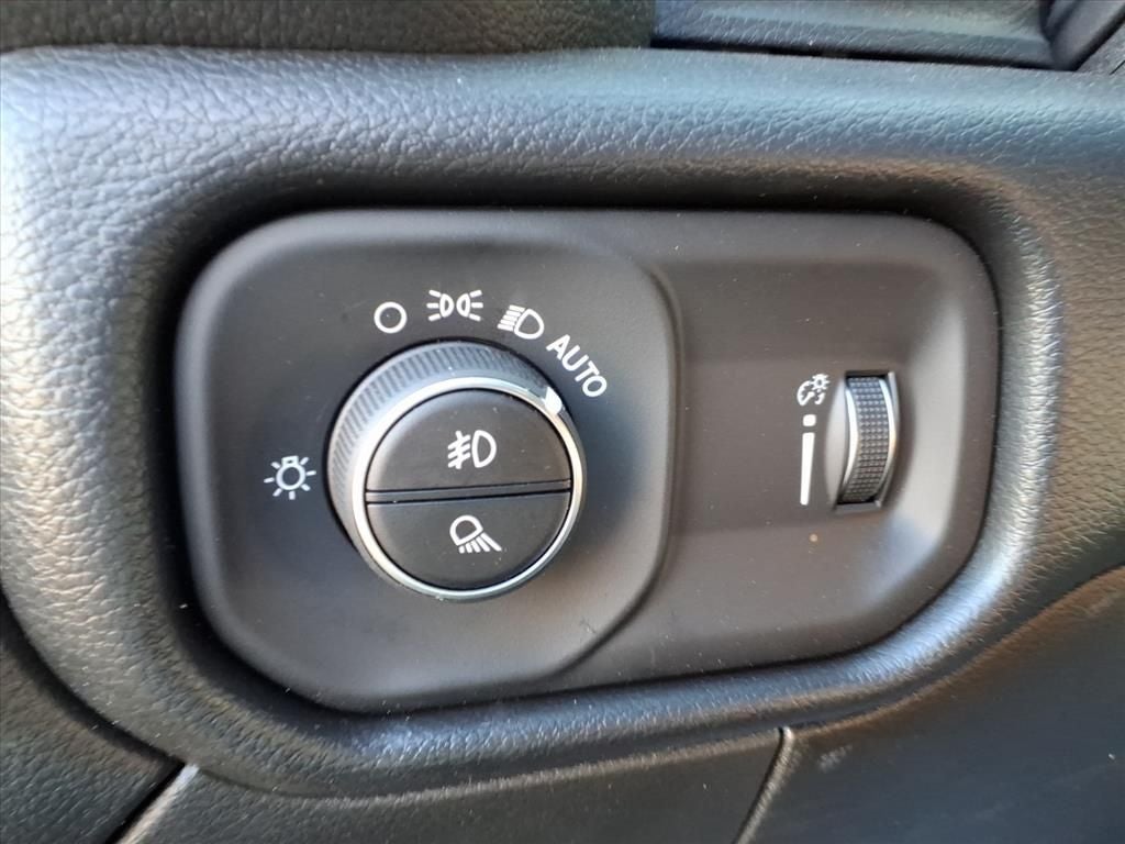 2026 RAM Ram 2500 RAM 2500 WARLOCK CREW CAB 4X4 6'4' BOX