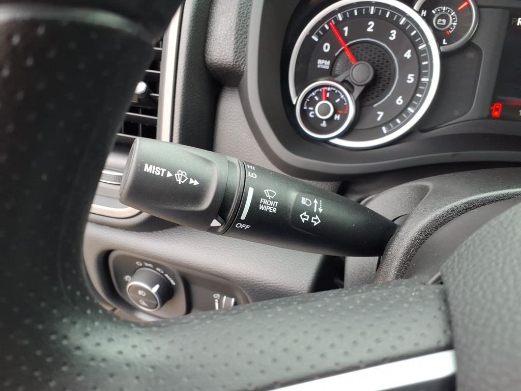 2026 RAM Ram 2500 RAM 2500 BLACK EXPRESS CREW CAB 4X4 6'4' BOX